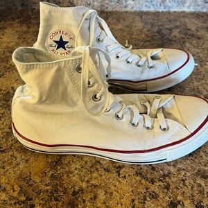 Converse Chuck Taylor All Star‎ High Tops Men's size 7 Woman's Size 9
